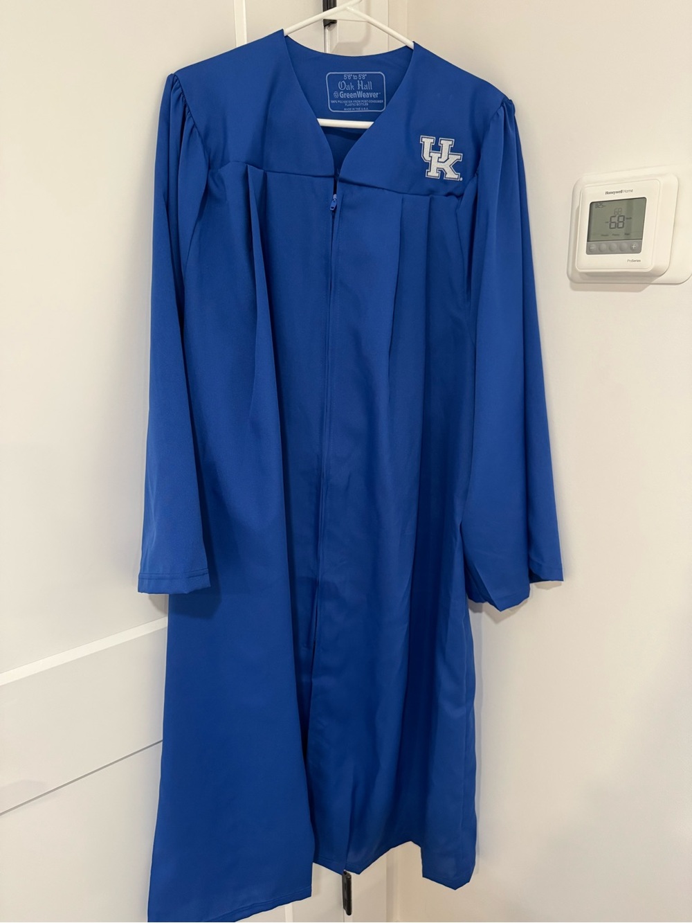 University of Kentucky Graduation Gown with UK Logo - Royal Blue